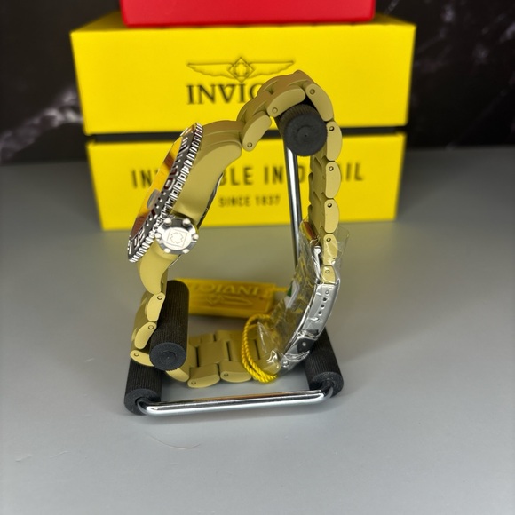 Invicta Grand Diver Playa Men's Watch - 46mm, Aqua Plating, Khaki (49480) - Picture 4 of 8